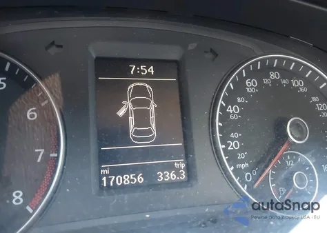 2013 Volkswagen Passat 2.5L Se z USA, uszkodzony, nr VIN 1VWBH7A3XDC117685